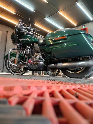 HARLEY-DAVIDSON STREET GLIDE SPECIAL 